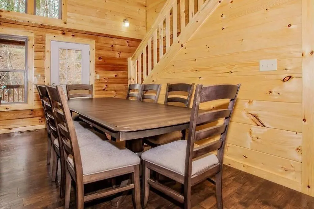 Papa Wolf'S Cabin - Pool Community-1